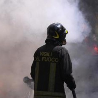 Esplosione in una palazzina a Cassino: 2 feriti gravi, tetto crollato Esplosione in una palazzina a Cassino: 2 feriti gravi, tetto crollato