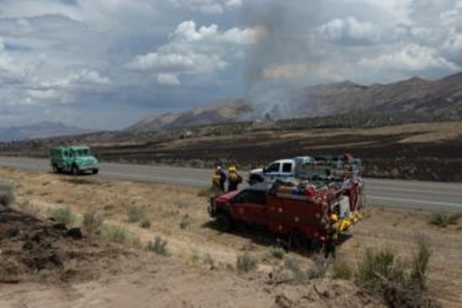 Maxi incendio minaccia la città di Reno, in Nevada: quasi 90mila evacuati. I testimoni: "Siamo spaventati a morte" Maxi incendio minaccia la città di Reno, in Nevada: quasi 90mila evacuati. I testimoni: "Siamo spaventati a morte"