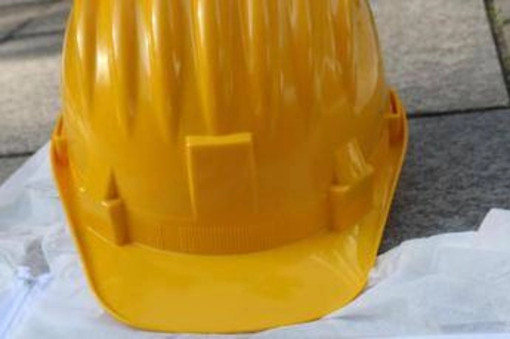 Cremona, muore operaio 35enne colpito da braccio meccanico