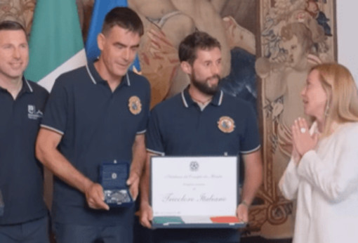 Ventimiglia, Meloni riceve volontari che hanno salvato Allen: &quot;Siete l'Italia più bella&quot;
