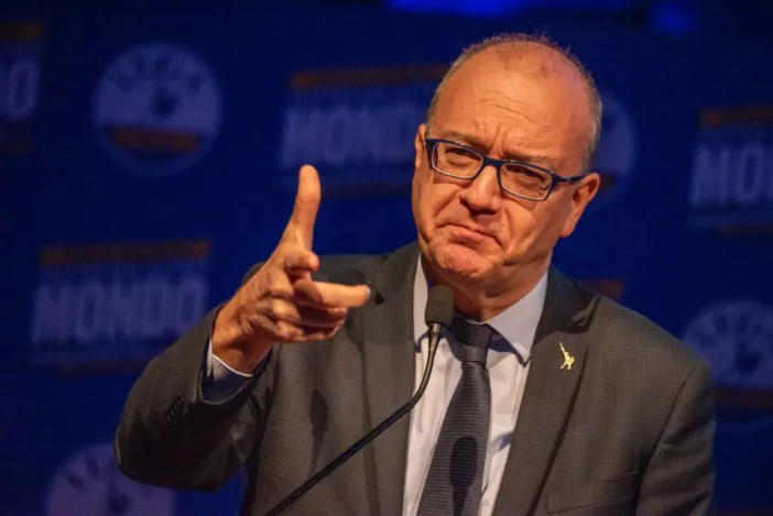 Scuola, Valditara “Favorire un’equilibrata distribuzione di alunni non italiani” Scuola, Valditara “Favorire un’equilibrata distribuzione di alunni non italiani”