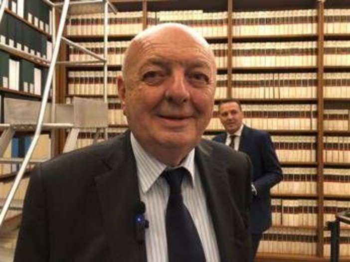 Pichetto Fratin: &quot;Euro 5? Le Regioni devono prevedere percorso sulle emissioni&quot;