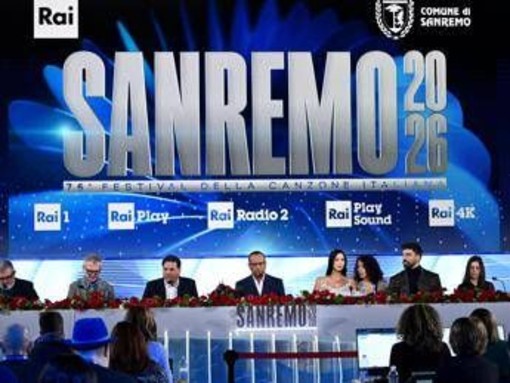 Sanremo, la terza serata con Irina Shayk e Ubaldo Pantani - Diretta Sanremo, la terza serata con Irina Shayk e Ubaldo Pantani - Diretta