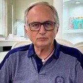 Uccise due banditi durante una rapina, attesa sentenza per gioielliere Mario Roggero Uccise due banditi durante una rapina, attesa sentenza per gioielliere Mario Roggero
