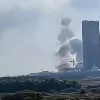Iran colpisce la sede Mossad a Tel Aviv: in fiamme cuore intelligence Israele - Video