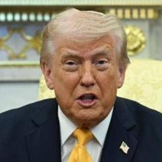 Trump, attacco frontale alla Nato: "Codardi, ce ne ricorderemo"