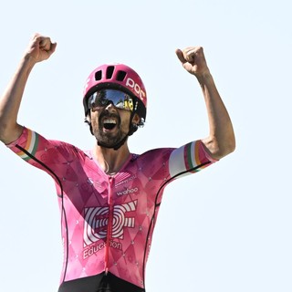 Healy trionfa nella 6^ tappa del Tour, maglia gialla a Van der Poel