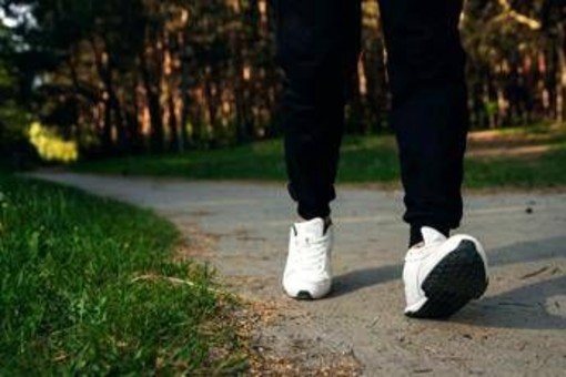7mila passi al giorno: la 'ricetta' per dimezzare il rischio morte e ridurre malattie