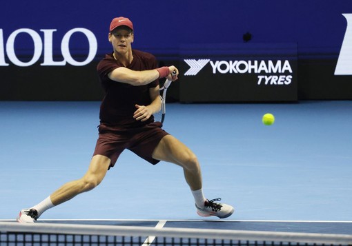 Terza vittoria per Sinner alle Atp Finals, piegato anche Shelton Terza vittoria per Sinner alle Atp Finals, piegato anche Shelton