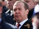 Trump e l'ultimatum a Putin sull'Ucraina, la replica di Medvedev: &quot;Gioca, ma rischia guerra contro Usa&quot;