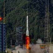 Cina, nasce un servizio di messaggistica satellitare per le emergenze Cina, nasce un servizio di messaggistica satellitare per le emergenze