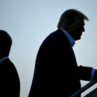 Iran-Usa, l'offerta di Trump per la pace: la proposta segreta