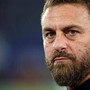 C'è l'accordo: De Rossi è il nuovo allenatore del Genoa, domani primo allenamento C'è l'accordo: De Rossi è il nuovo allenatore del Genoa, domani primo allenamento