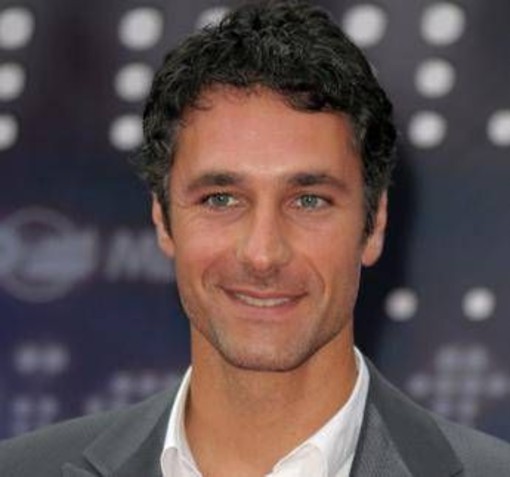 Raoul Bova, inchiesta per audio rubati: procura Roma indaga per tentata estorsione