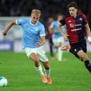Lazio-Cagliari 2-0, gol di Isaksen e Zaccagni