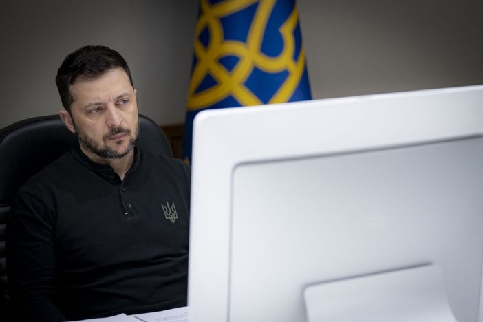 Ucraina, Zelensky incontra Rutte “Garantire sicurezza”