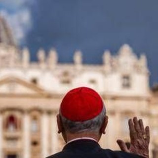 Ior, dagli scandali alle riforme: il passo indietro di Papa Leone XIV sulla banca del Vaticano