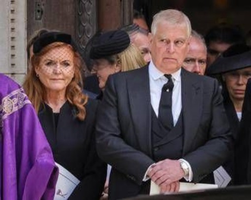 Sarah Ferguson e quelle mail a Epstein: &quot;Mio amico supremo, perdonami&quot;
