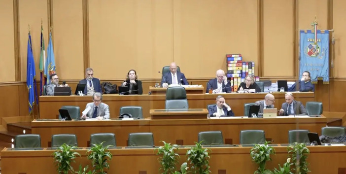 Lazio, in Consiglio Regionale confronto sugli emendamenti alla manovra