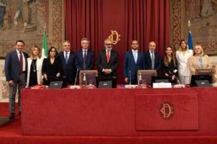 Farmaceutica, Egualia: &quot;Agire su payback, appalti e prezzi per tenuta filiera&quot;