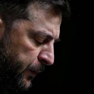 Trump insiste, Putin minaccia: Zelensky accerchiato sul piano Usa per l'Ucraina