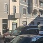 Milano, uomo trovato morto in un appartamento: ferite alla testa, ipotesi omicidio Milano, uomo trovato morto in un appartamento: ferite alla testa, ipotesi omicidio