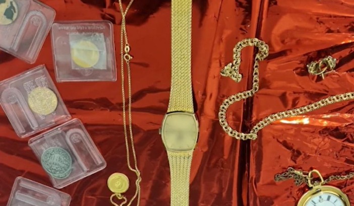 Truffe agli anziani in varie province, sette arresti a Napoli Truffe agli anziani in varie province, sette arresti a Napoli