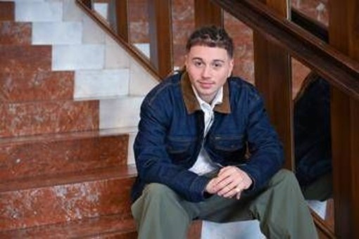 Sanremo 2026, Sayf chi è: le origini, l'amore per Genova, il 'paragone' con Ghali