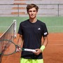 Giovane tennista Vasamì testimonial Intesa Sanpaolo con Sinner e Paolini