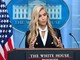 Trump, la nuova portavoce Katie Zacharia si presenta: solo 3 domande e un lapsus Trump, la nuova portavoce Katie Zacharia si presenta: solo 3 domande e un lapsus