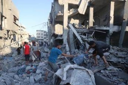 Gaza, lettera aperta 34 ex ambasciatori a Meloni: &quot;Riconoscere subito Stato Palestina&quot;