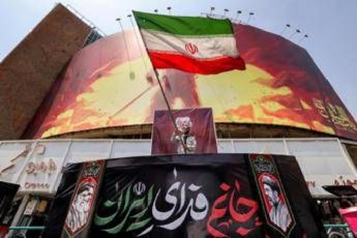Iran, Teheran prepara escalation con Usa: più ruolo Pasdaran e milizie, il piano segreto