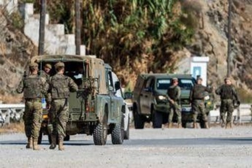 Migranti, ancora controlli alle frontiere con la Spagna: proroga per altri 15 giorni Migranti, ancora controlli alle frontiere con la Spagna: proroga per altri 15 giorni