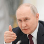 Ucraina, Zelensky chiede a Trump 'pacchetto invernale' di armi. Smentita l'ultima conquista di Putin