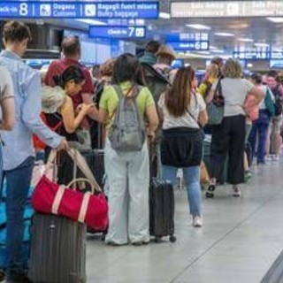 Novità in aeroporto, all'imbarco non servono più i documenti d'identità