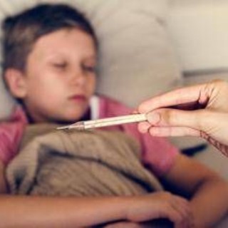 Influenza, il pediatra: "Nei prossimi giorni prevedibile aumento casi"