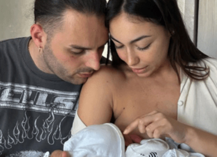 Ernia e Valentina Cabassi sono diventati genitori, è nata Sveva: &quot;Una magia&quot;