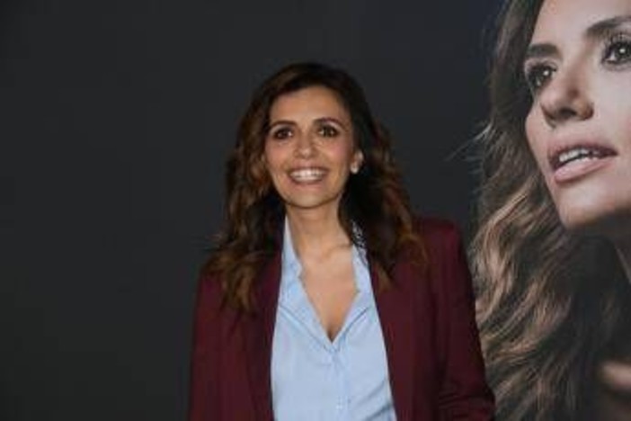 Serena Rossi: &quot;Il bacio tra JLo e Ben Affleck a Venezia? Effusioni sospette...&quot;