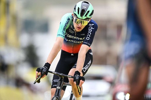 Capolavoro Seixas, trionfo in solitaria al Giro di Lombardia numero 120