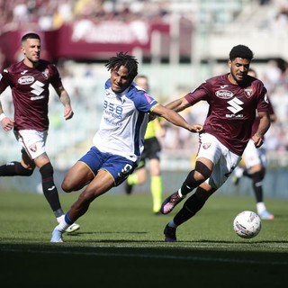 Torino-Verona 1-1: Adams sbaglia un rigore, poi Elmas risponde a Sarr