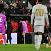 Bournemouth-Milan, rossoneri in dieci al 28’: Maignan espulso per una manata ad Adams Bournemouth-Milan, rossoneri in dieci al 28’: Maignan espulso per una manata ad Adams