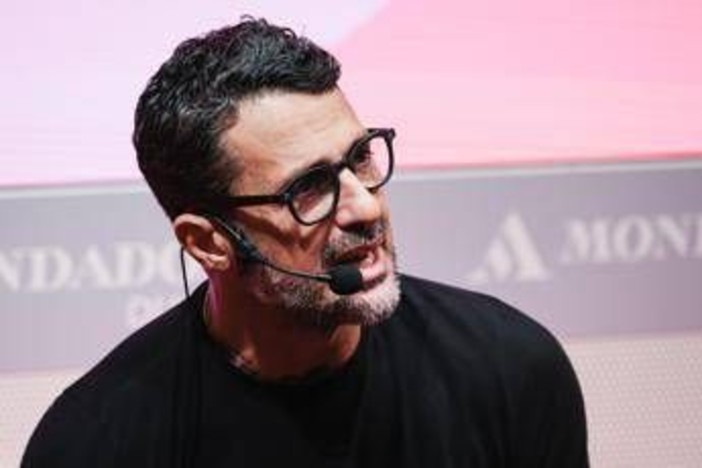 Corona sotto processo per fake news, Meloni testimone: sarà sentita il 21 maggio