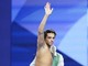 Ceccon torna a Parigi due anni dopo l'oro olimpico (e le dormite sui prati): "Stavolta stanza ok" Ceccon torna a Parigi due anni dopo l'oro olimpico (e le dormite sui prati): "Stavolta stanza ok"