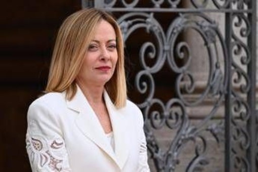 Sondaggio politico, Fratelli d'Italia cresce e Pd fermo