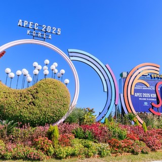 Leader APEC adottano dichiarazione congiunta per approfondire la cooperazione