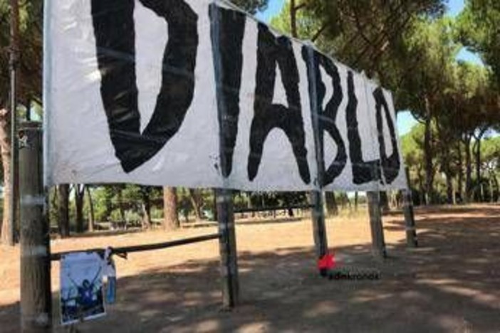 Omicidio Diabolik, arrestati sette presunti mandanti Omicidio Diabolik, arrestati sette presunti mandanti