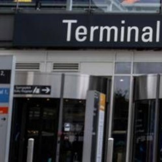 Germania, avvistato drone: chiuso aeroporto di Monaco
