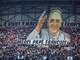 Papa Francesco, l'omaggio del Marsiglia: coreografia da brividi al Velodrome