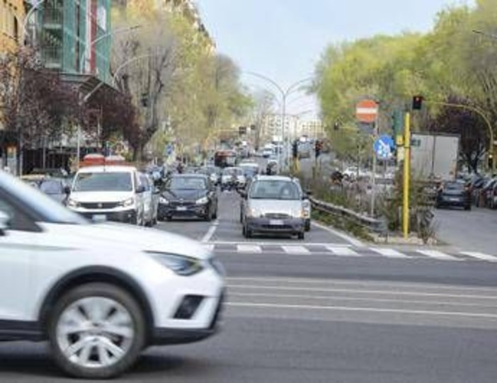Bollo auto a Roma e nel Lazio, arriva lo sconto del 10%