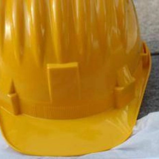 Cremona, muore operaio 35enne colpito da braccio meccanico